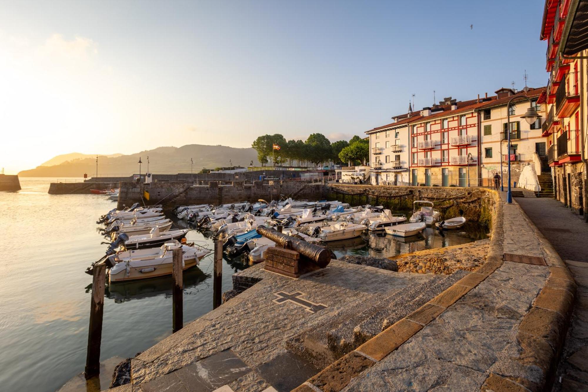 Apartamentos&Spa Mundaka Port Екстер'єр фото
